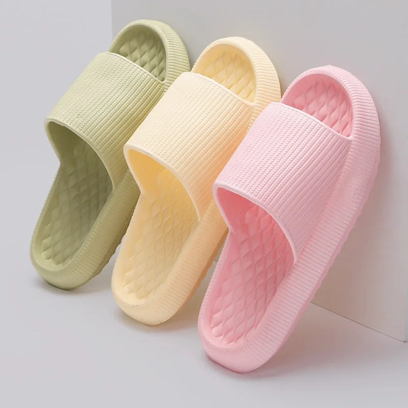 Chinelo de Nuvem Feminino Confortável